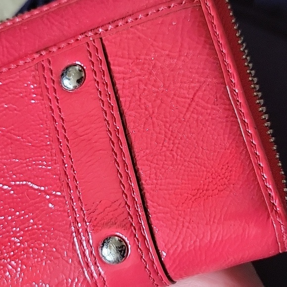 COACH RED PATENT LEATHER Zip Around Wallet- Rare - Picture 11 of 13